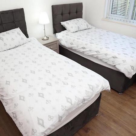 ברמינגהאם Cosy 3-Bed Bungalow Nec Airport Close To Amenities מראה חיצוני תמונה